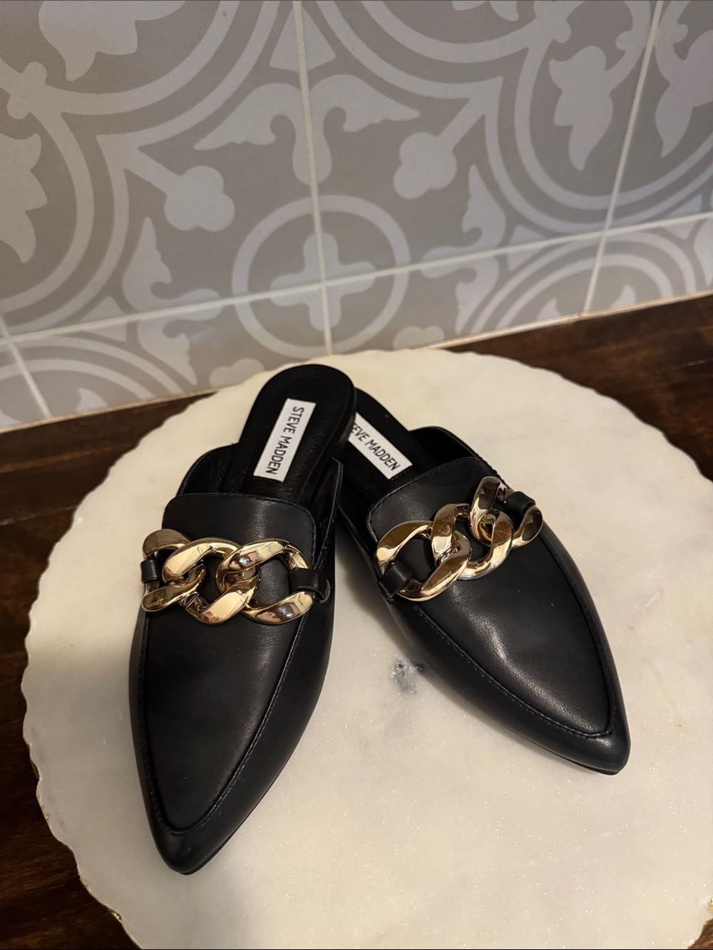 Steve Madden Black Pointed Mules with Gold Chain